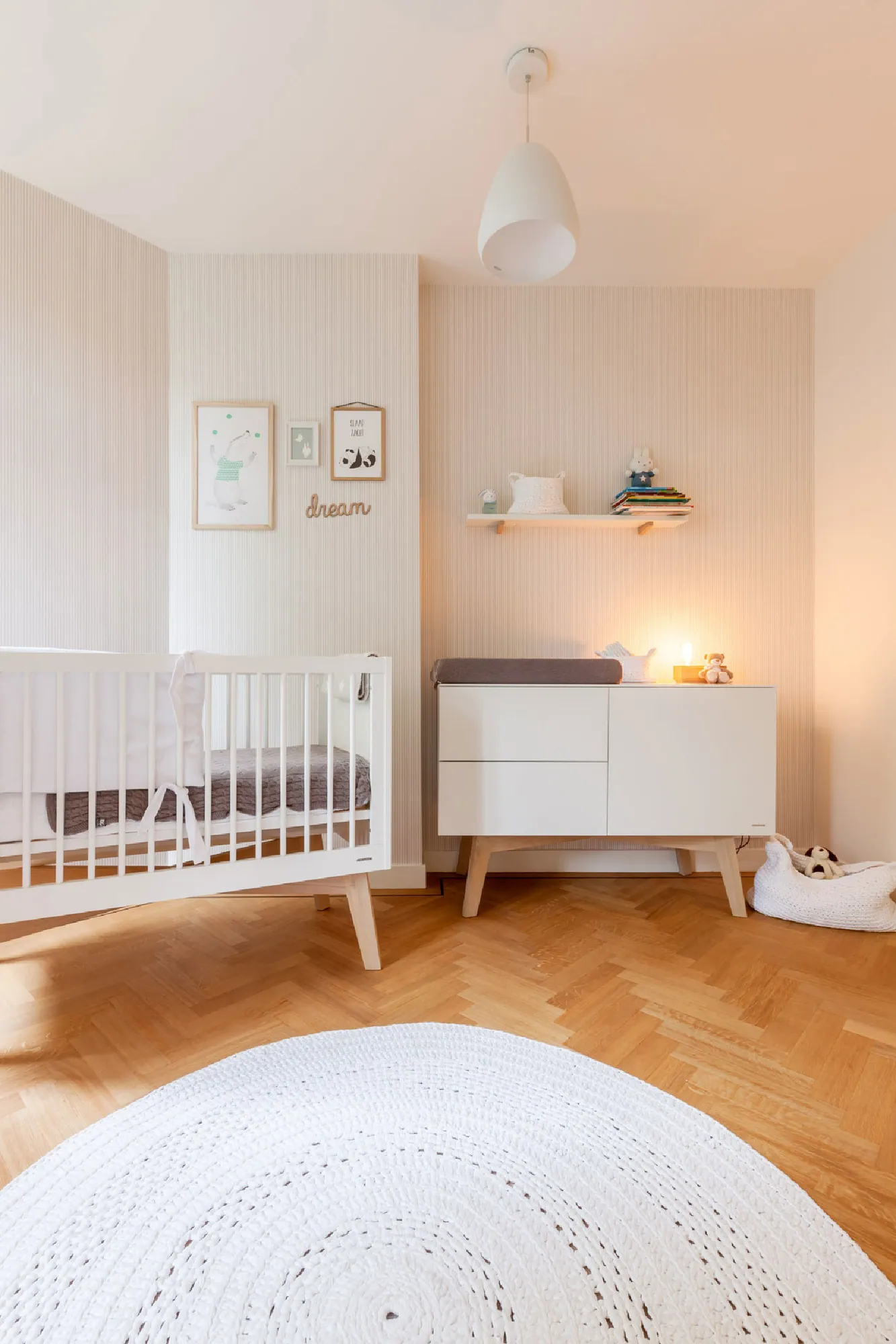 Interieur Oud-Zuid — photography by Isabel Nabuurs