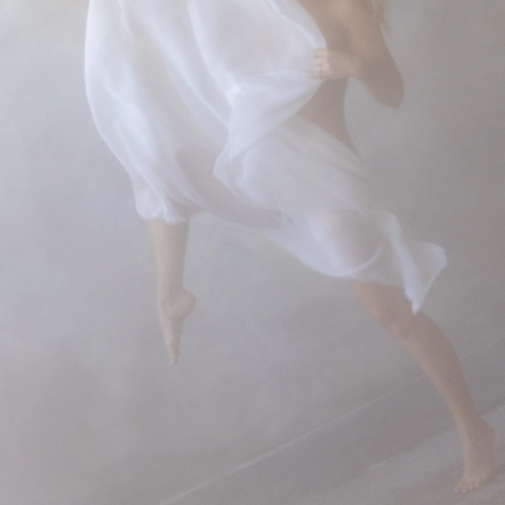 Move — photography by Isabel Nabuurs