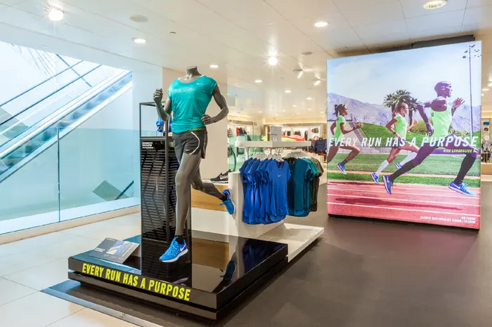 Nike — retail photography by Isabel Nabuurs